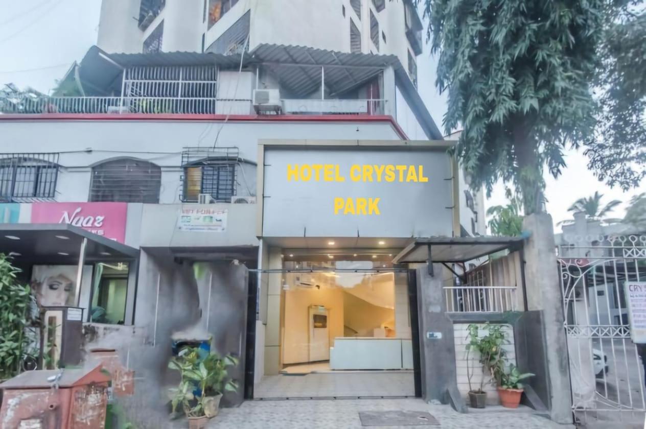 Hotel Crystal Park Near Nesco Exhibition Center Mumbai Exterior foto